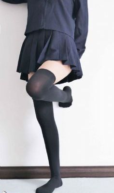 《劳拉的欲望》电影_老版国语字幕