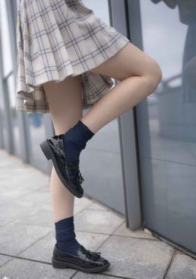 模范家庭_超清全集免费播放