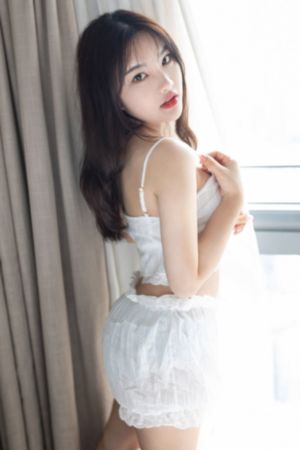 女大学生的沙龙室免费看_高清动漫免费观看