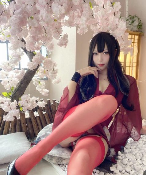 皇帝陛下的天价宝贝_HD在线观看电视