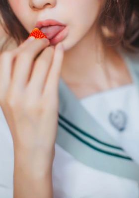 日本善良的小姨子_午夜激情福利视频
