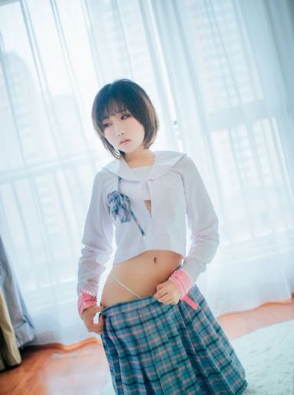 年轻的老师动漫在线观看_1080电影完整版在线观看
